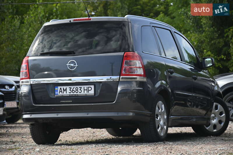 Opel Zafira 2010