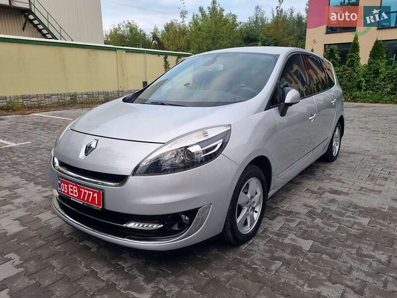 Renault Grand Scenic 2012