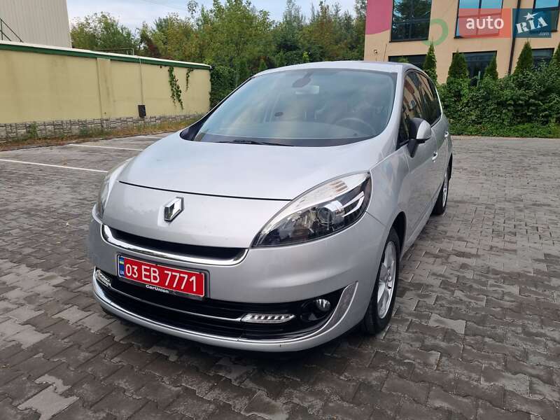 Renault Grand Scenic 2012