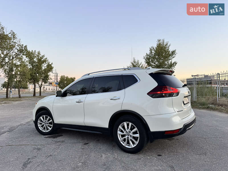 Nissan Rogue 2017