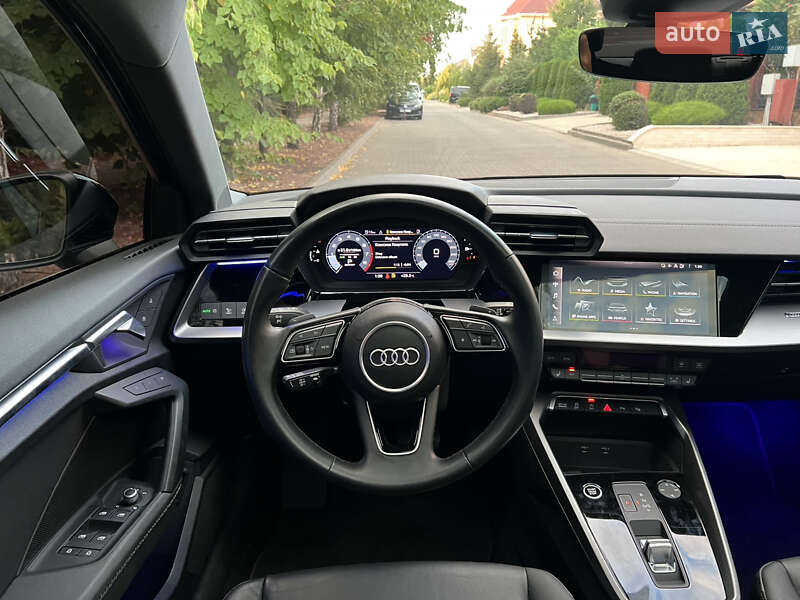 Audi-2