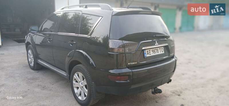 Mitsubishi-6