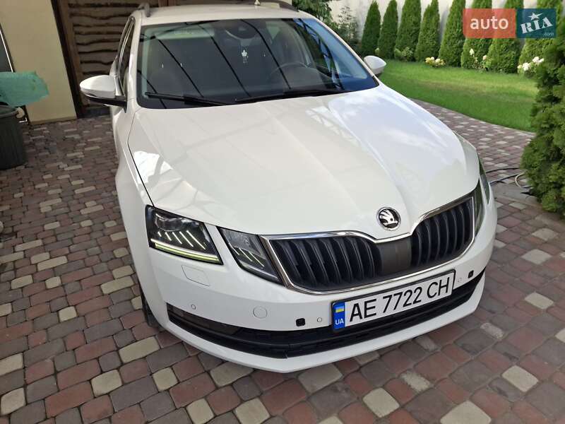 Skoda-0