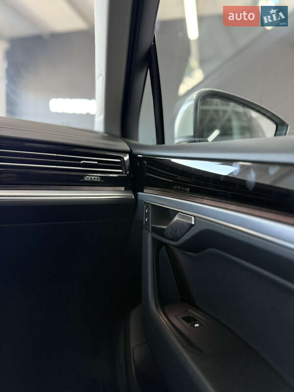 Volkswagen Touareg 2018