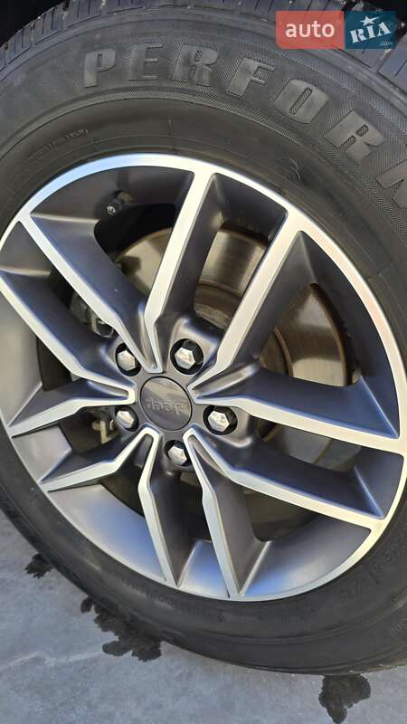 Jeep Grand Cherokee 2020