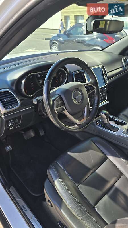 Jeep Grand Cherokee 2020