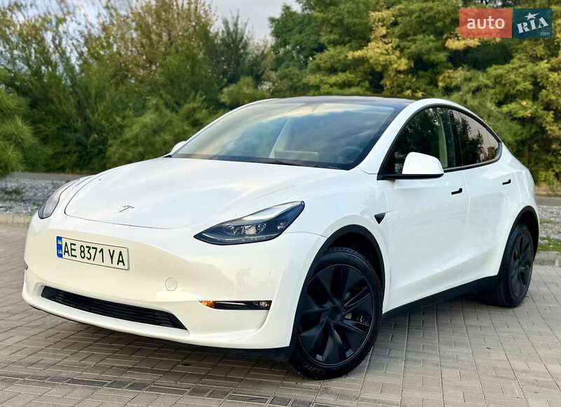 Tesla-62