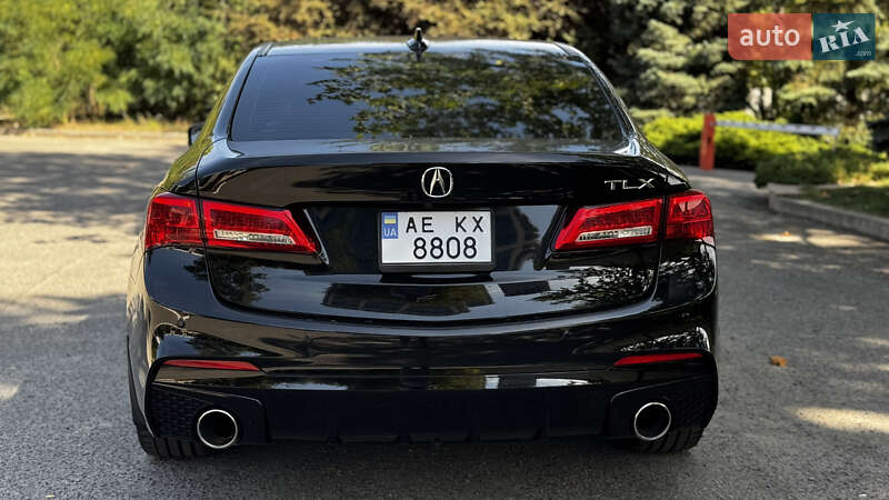 Acura-5