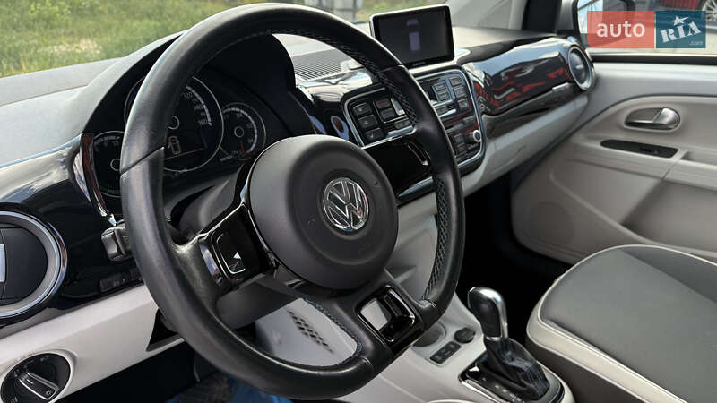 Volkswagen e-Up 2014