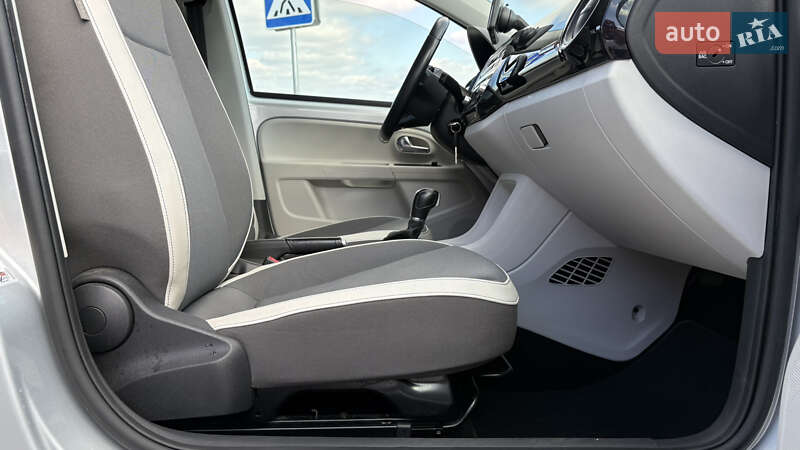 Volkswagen e-Up 2014