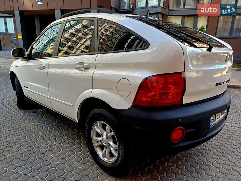 SsangYong-32