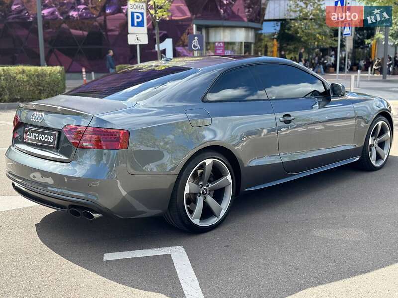 Audi S5 2015