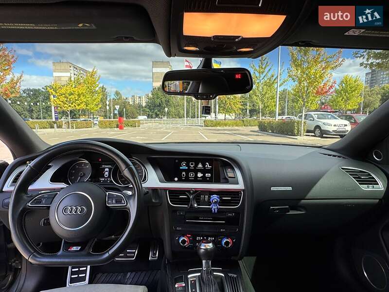 Audi S5 2015