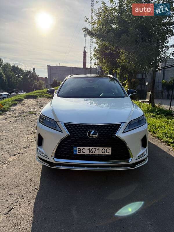 Lexus-3