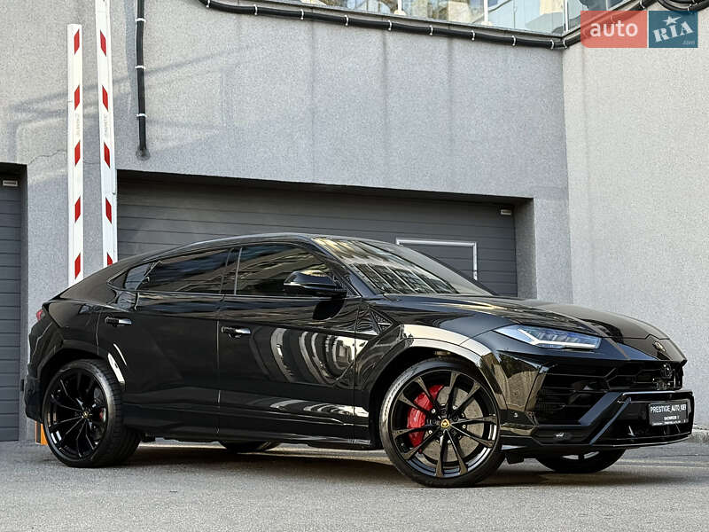 Lamborghini Urus 2020