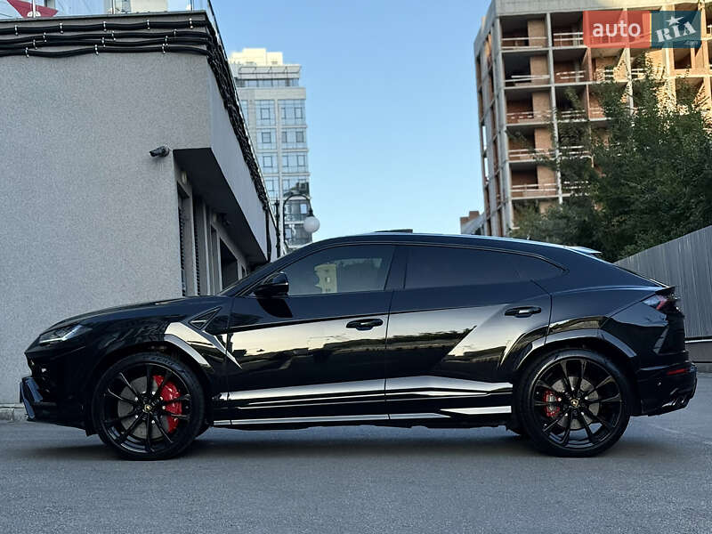 Lamborghini Urus 2020