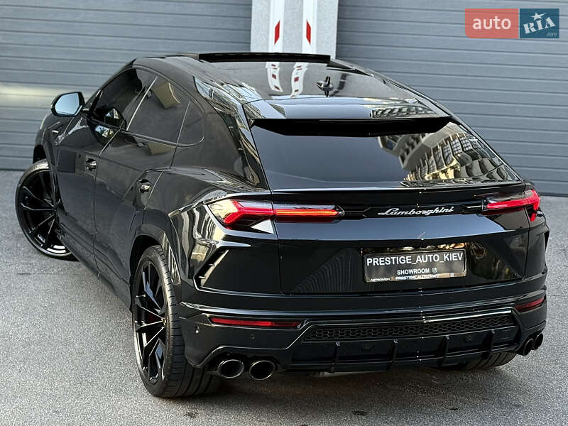 Lamborghini Urus 2020
