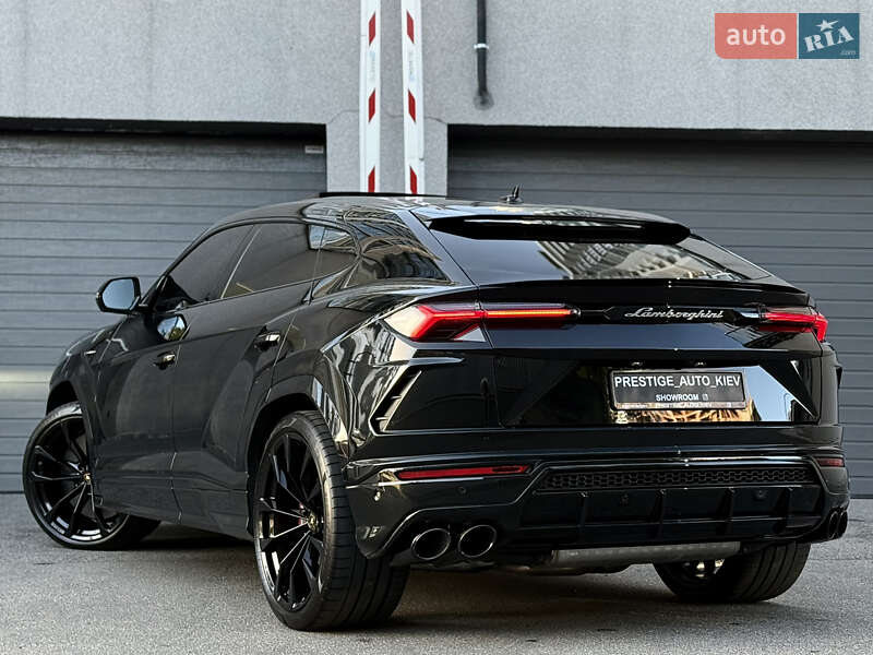 Lamborghini Urus 2020