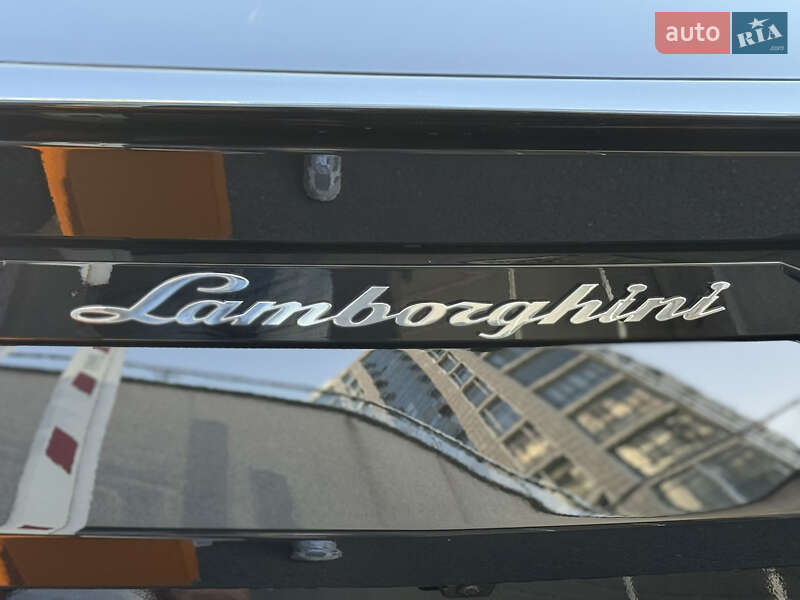 Lamborghini Urus 2020