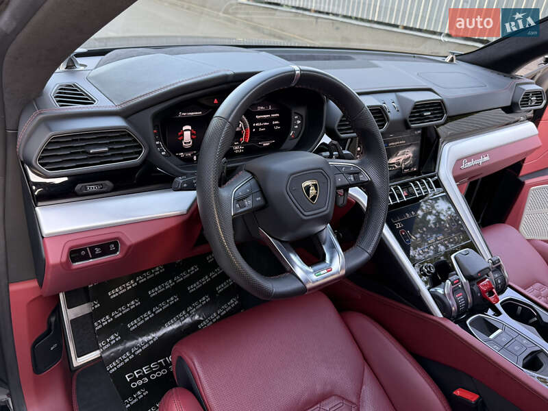 Lamborghini Urus 2020