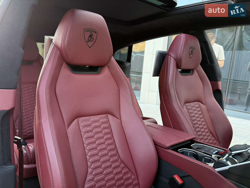 Lamborghini Urus 2020