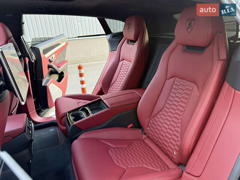 Lamborghini Urus 2020