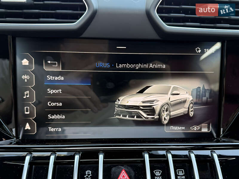 Lamborghini Urus 2020