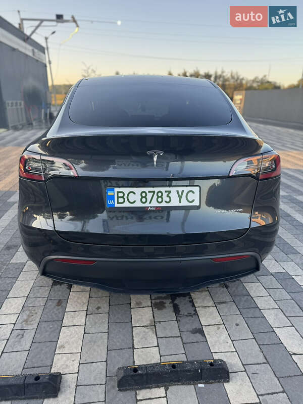Tesla-6