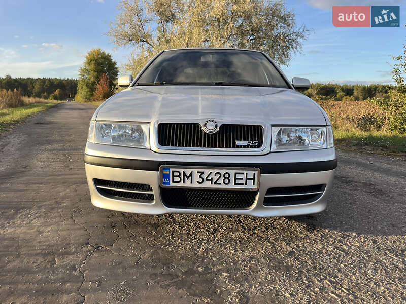 Skoda-64