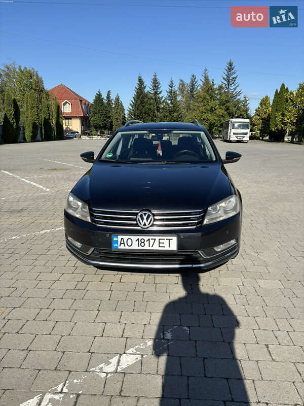 Volkswagen Passat 2011