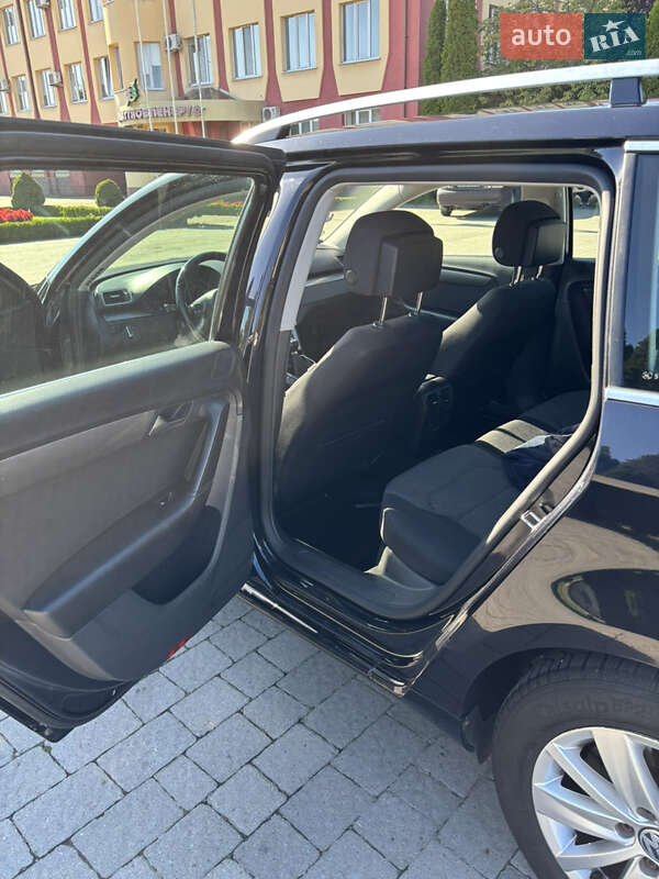 Volkswagen Passat 2011