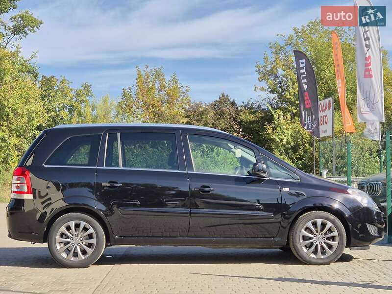 Opel Zafira 2010