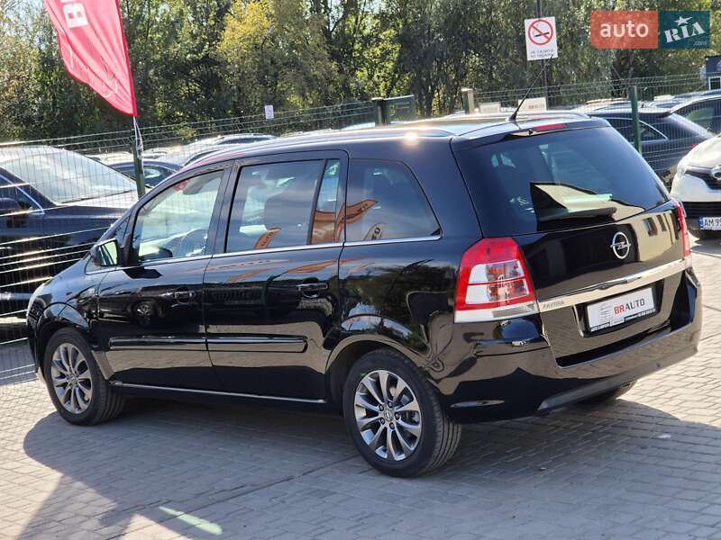 Opel Zafira 2010