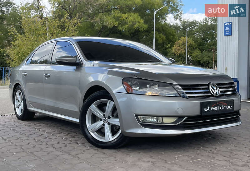 Volkswagen Passat 2011