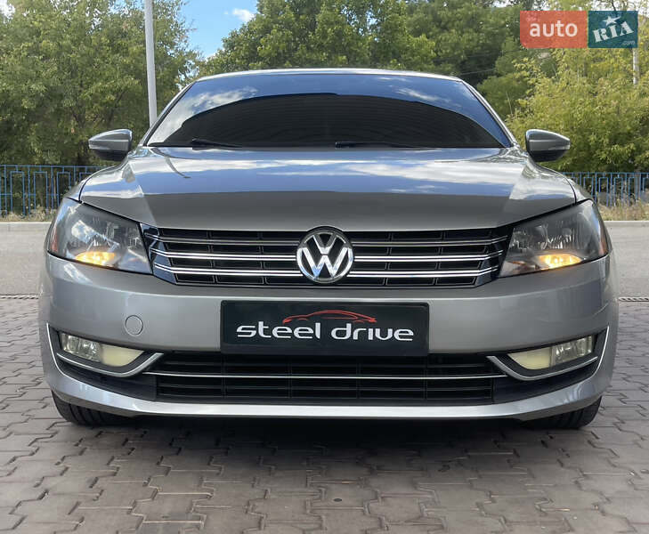 Volkswagen Passat 2011