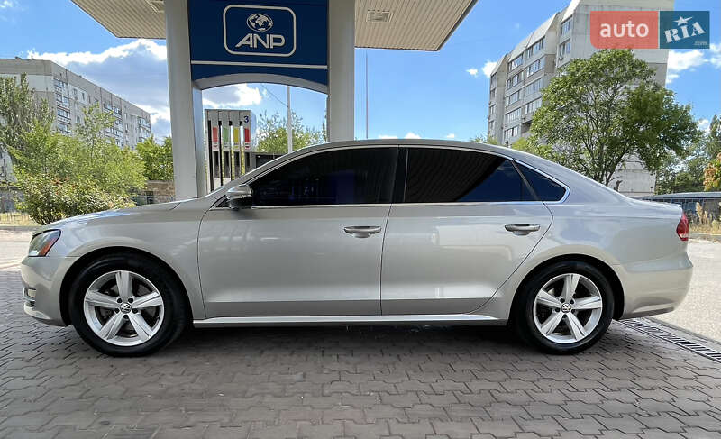 Volkswagen Passat 2011