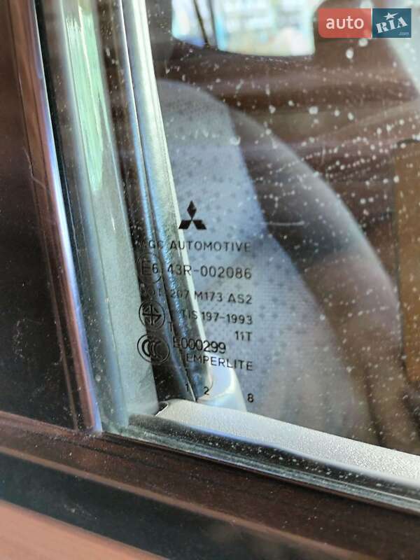 Mitsubishi L 200 2012