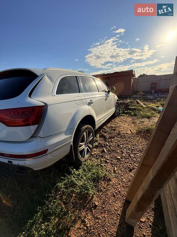 Audi Q7 2012