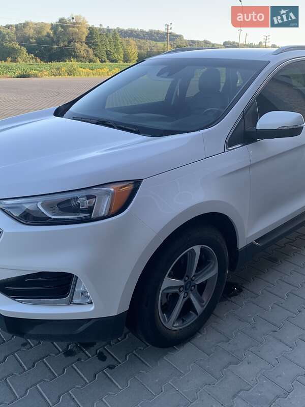 Ford Edge 2019