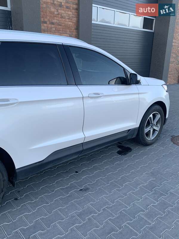 Ford Edge 2019