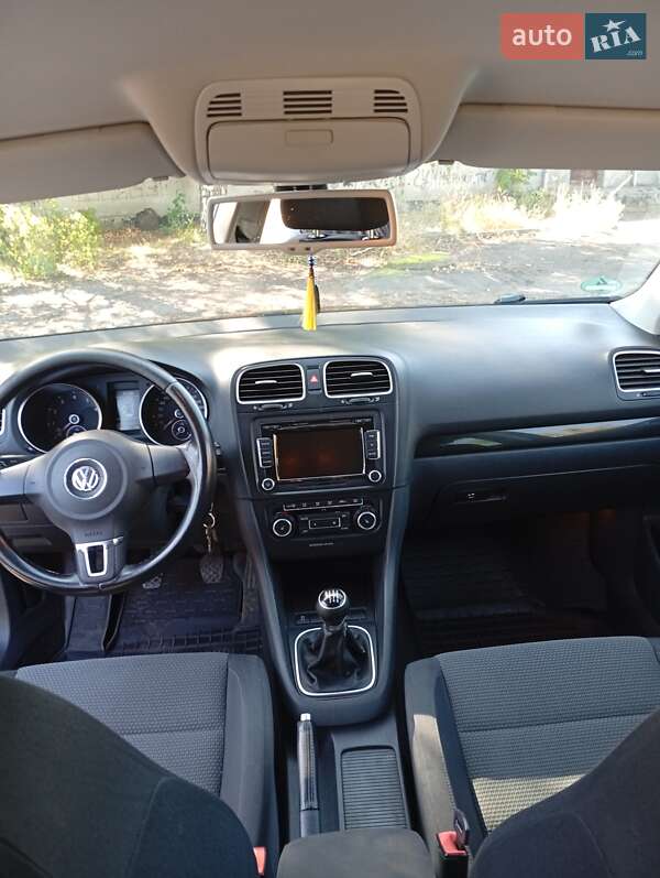 Volkswagen Golf 2010