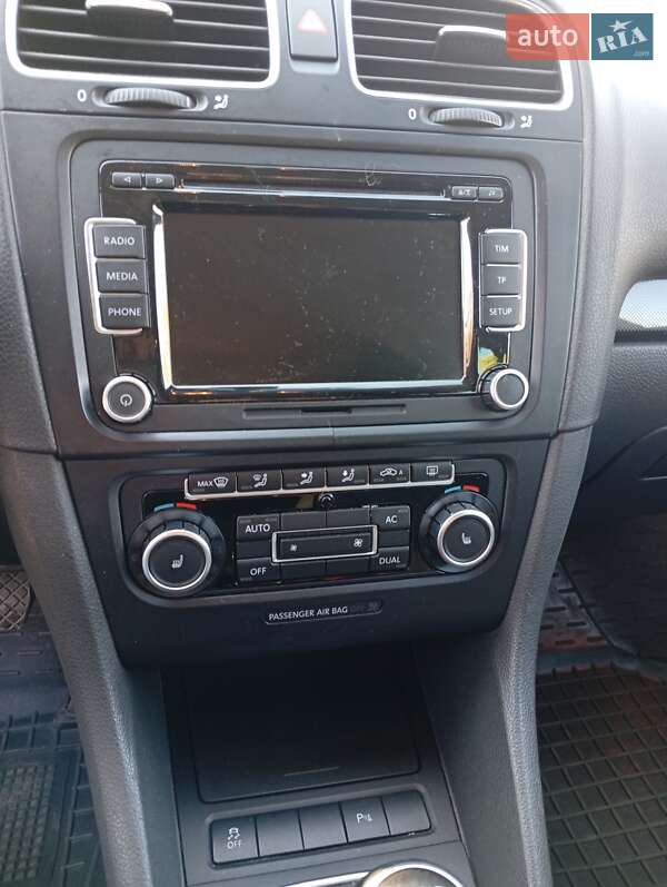 Volkswagen Golf 2010