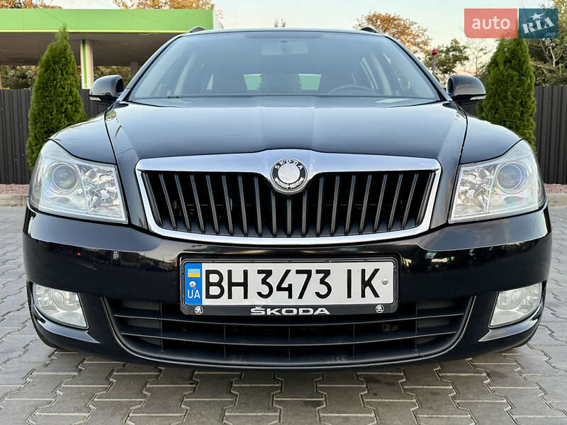 Skoda-32