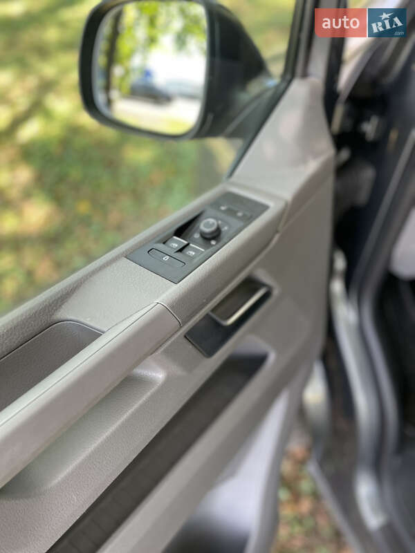 Volkswagen Transporter 2020