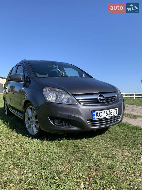 Opel Zafira 2009