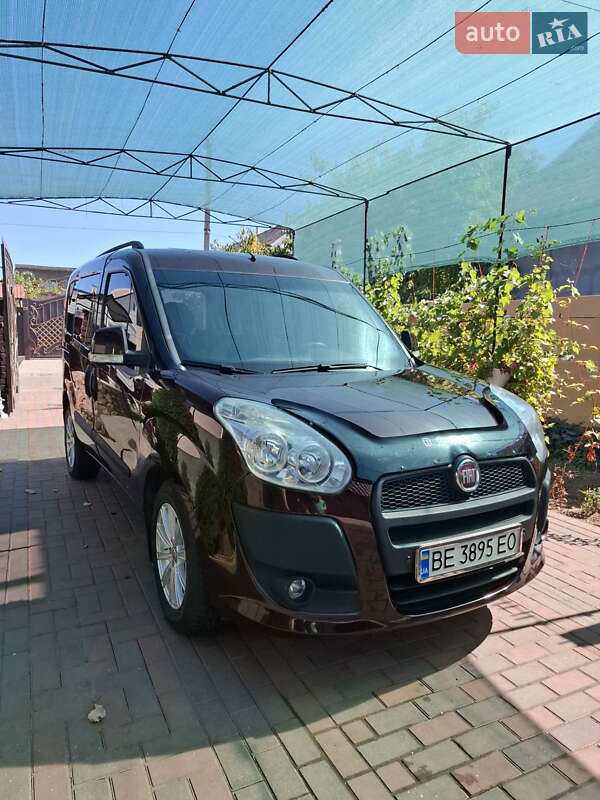 Fiat Doblo 2012
