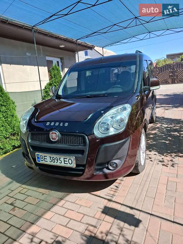 Fiat Doblo 2012
