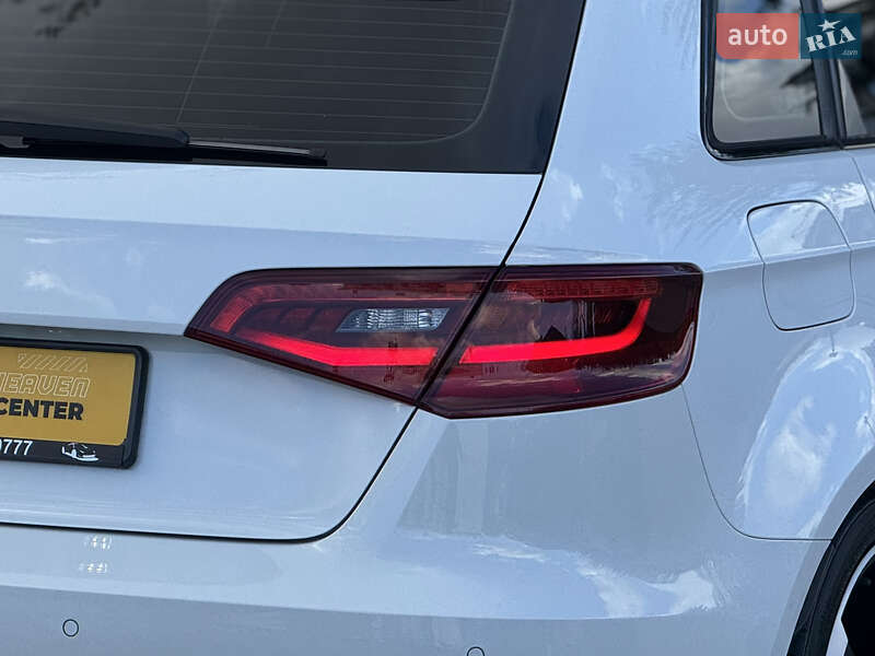 Audi RS3 Sportback 2016