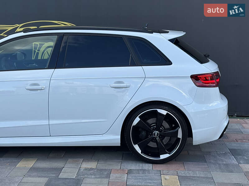 Audi RS3 Sportback 2016
