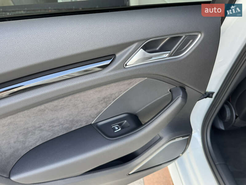 Audi RS3 Sportback 2016